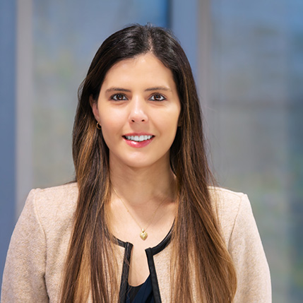 fotografía de [Leyla] [Montiel], [Subgerente Multifamily office]